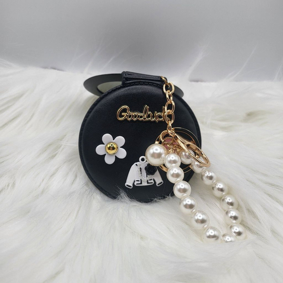 Keychain - Picture 4 of 7